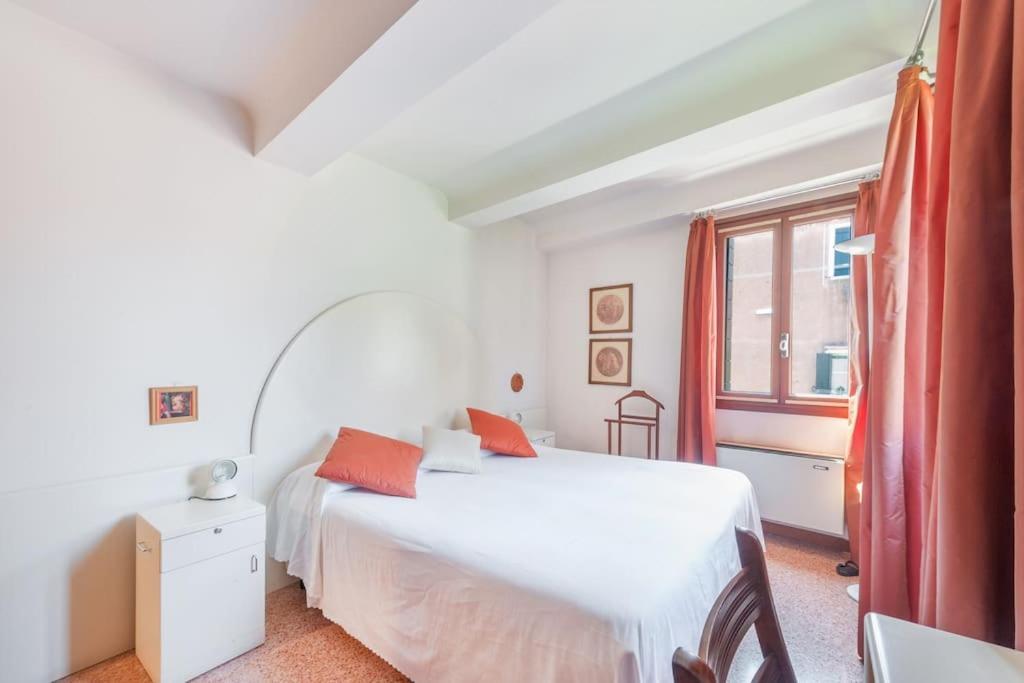 Ca' De La Comare, Relaxing And Elegant Apartment On Canal Grande เวนิส ภายนอก รูปภาพ