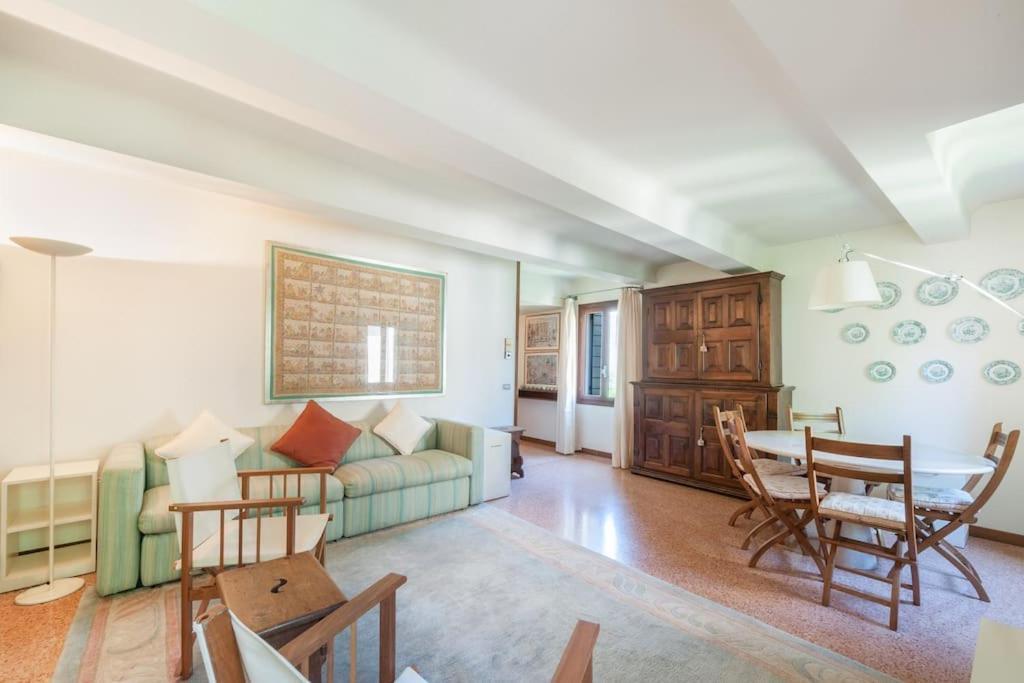 Ca' De La Comare, Relaxing And Elegant Apartment On Canal Grande เวนิส ภายนอก รูปภาพ